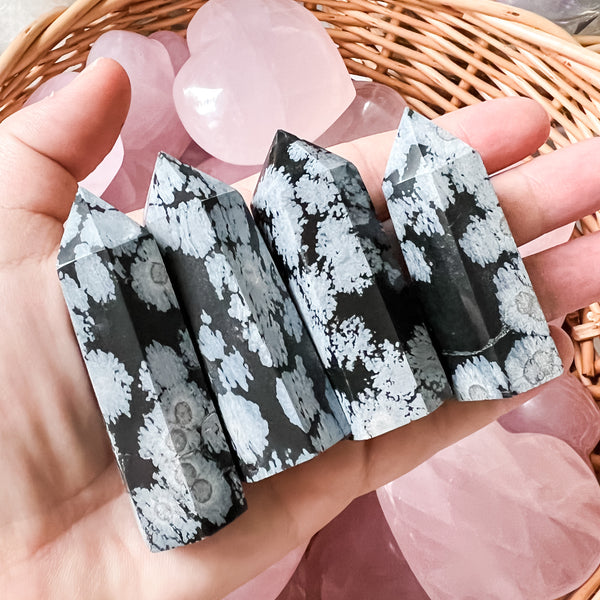 Pointe d'obsidienne flocon de neige