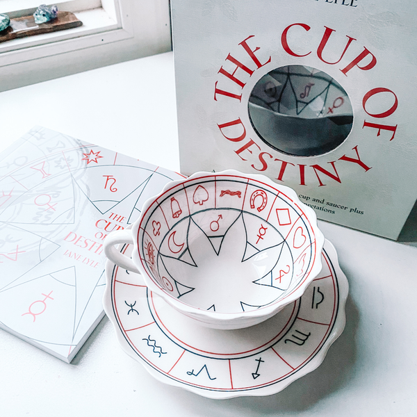 Cup of Destiny - Jane Lyle (lecture de feuilles de thé)