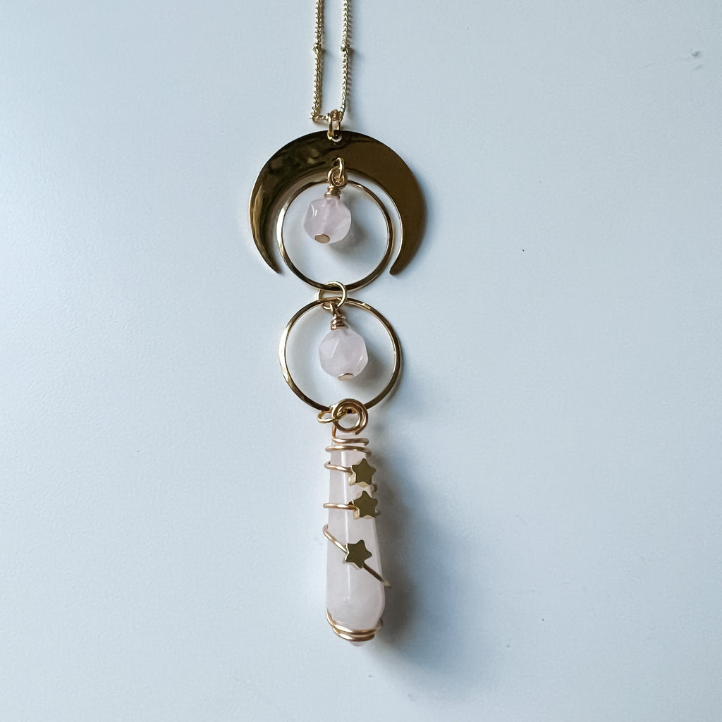Collier quartz rose pointe étoiles/croissant de lune - acier inoxydable