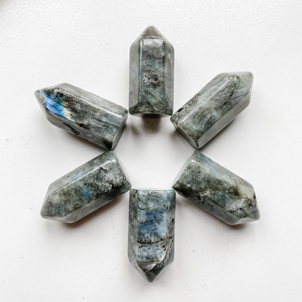 Petite Pointe - Labradorite
