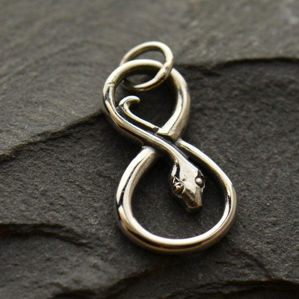 Pendant infinity snake sterlings silver