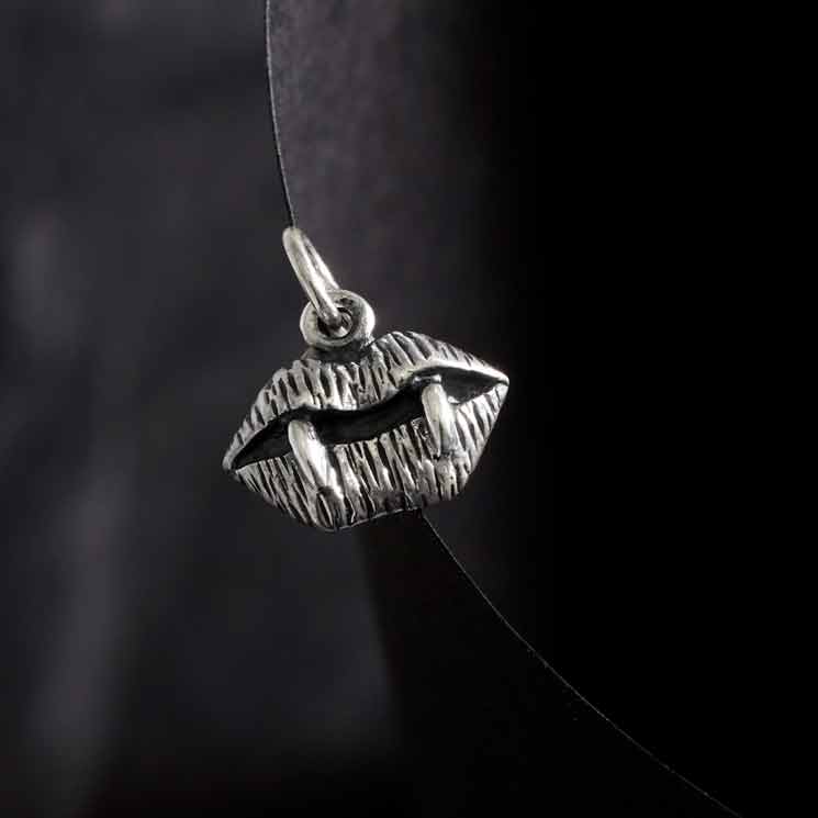 Pendant Vampire Fangs Sterling Silver