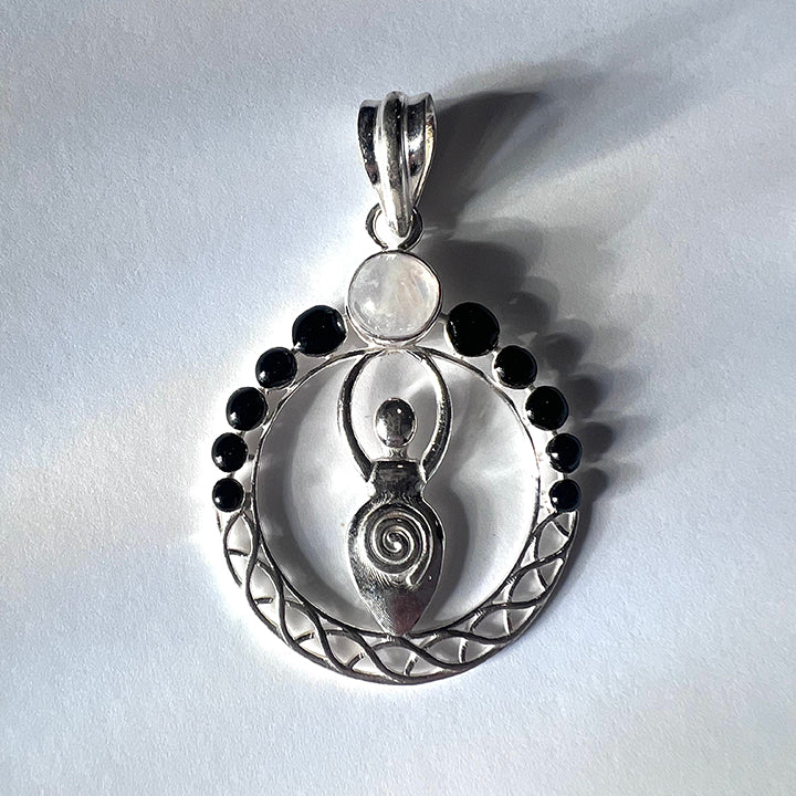 Pendant Moon Goddess Rainbow Moonstone/Obsidian sterling silver