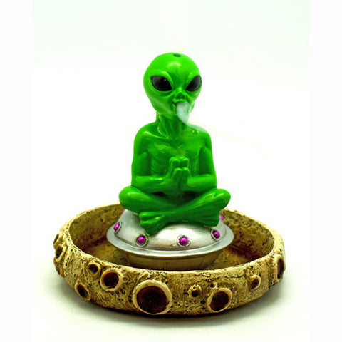 Alien Incense Burner on Ship