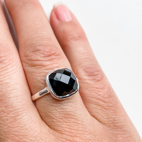 Bague onyx facette carrée argent massif