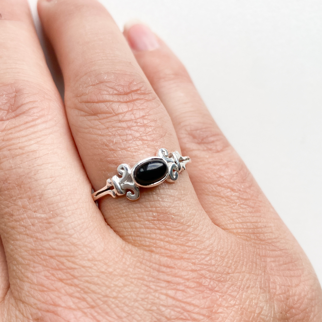 Ring black tourmaline oval stone sterling silver