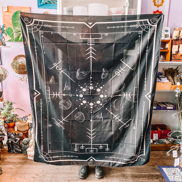 Tapestry Rune Compass Rectangle