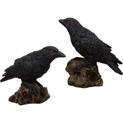 Raven figurine
