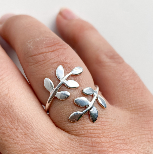 Ring fern wrap sterling silver