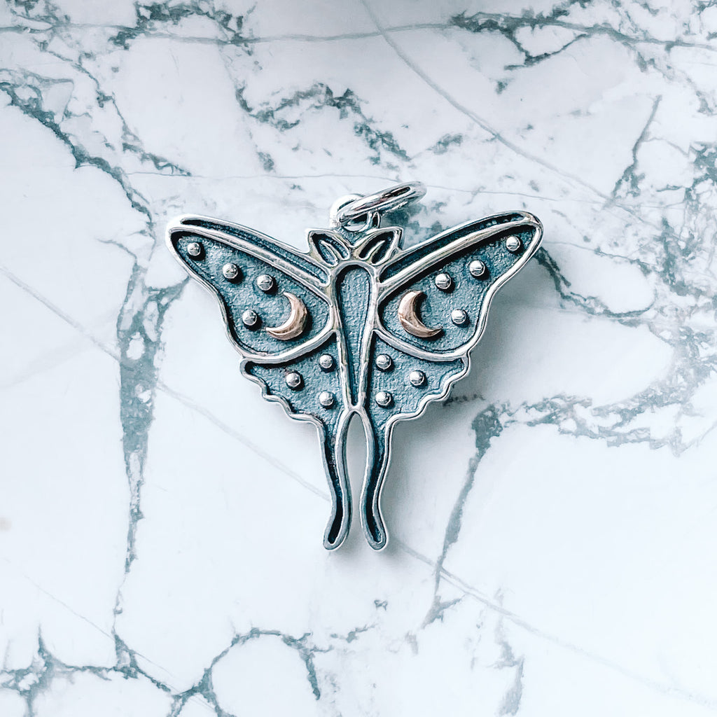 Pendentif Luna papillon avec lunes en bronze en argent sterling