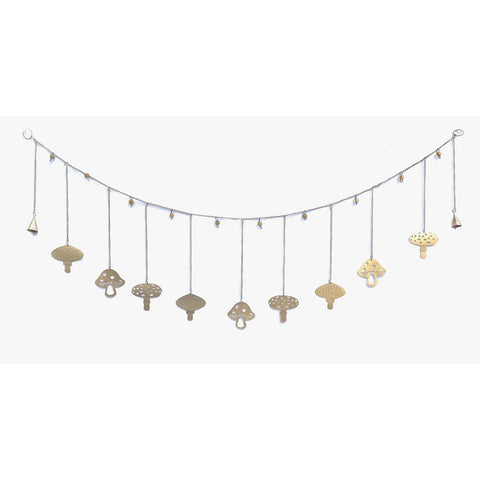 Mushroom garland